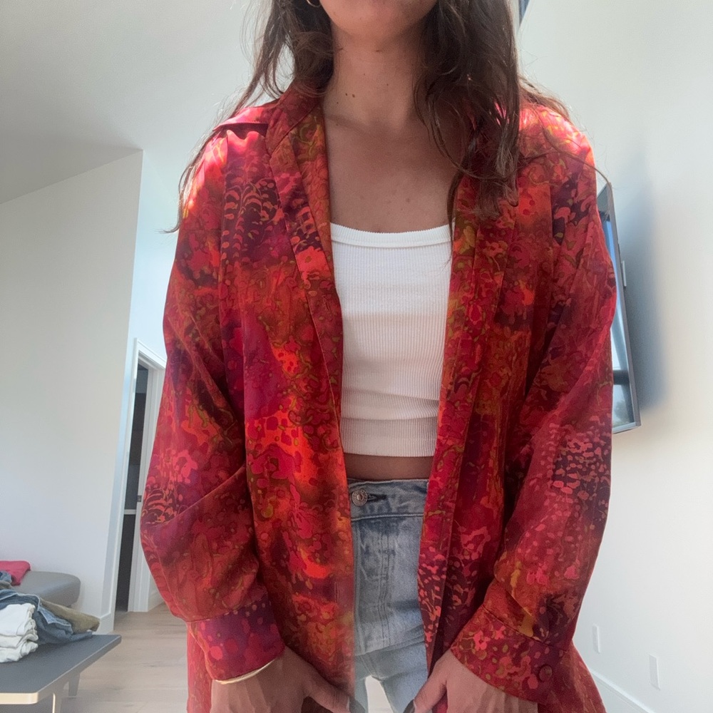 Vibrant vintage Red and Orange Patterned Kimono